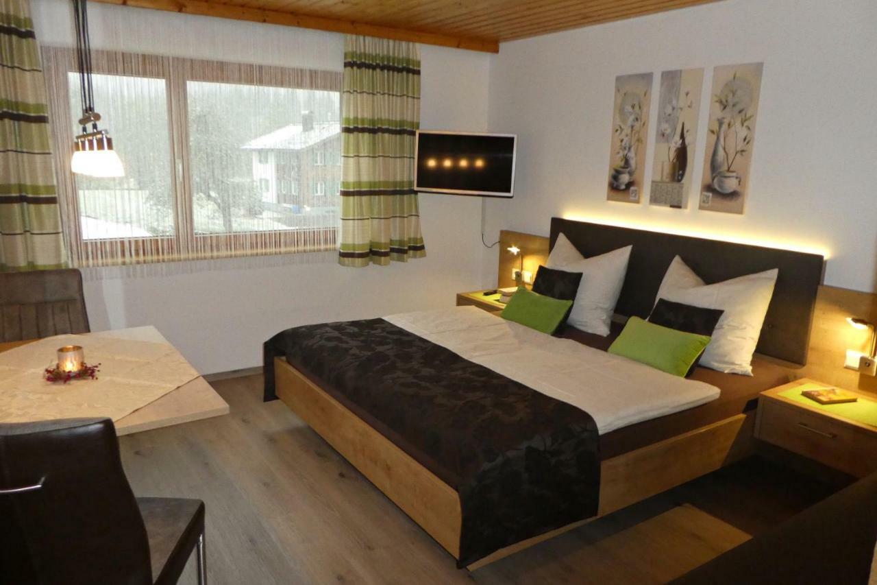 Appartamento Haus Maella Sankt Gallenkirch Esterno foto